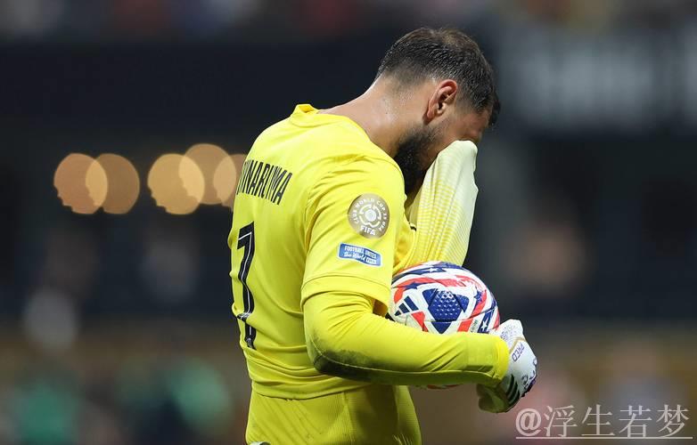 44岁传奇门将世俱杯93分钟神勇救主!3项纪录震撼全场,日睡仅3小时 44岁传奇门将世俱杯93分钟神勇救主!3项纪录震撼全场,日睡仅3小时