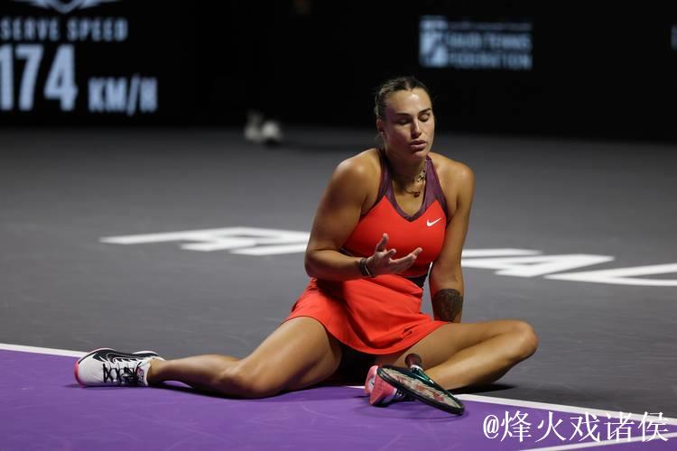 WTA年终总决赛:萨巴伦卡2-1佩古拉 保利尼无缘出线 WTA年终总决赛:萨巴伦卡2-1佩古拉 保利尼无缘出线